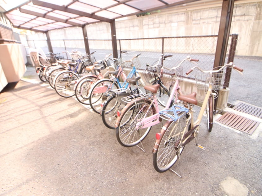 駐輪場 プルミエール豊中