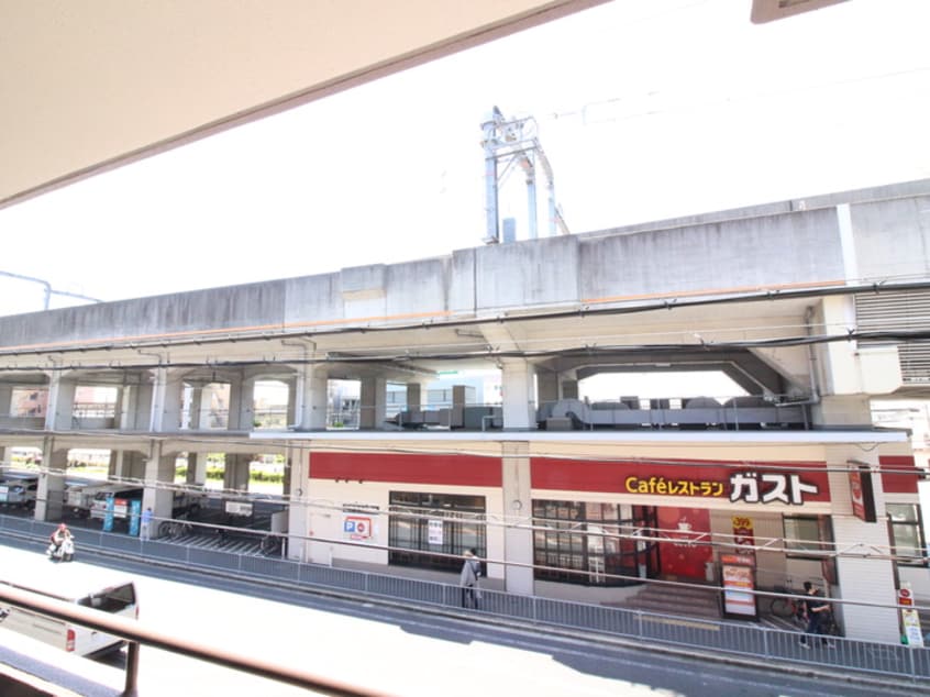 室内からの展望 プルミエール豊中