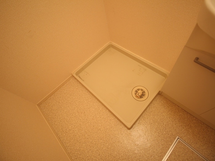 洗濯機置場 ロ－ズコ－ト芦屋