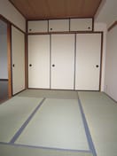 居室 デセンテ上新庄