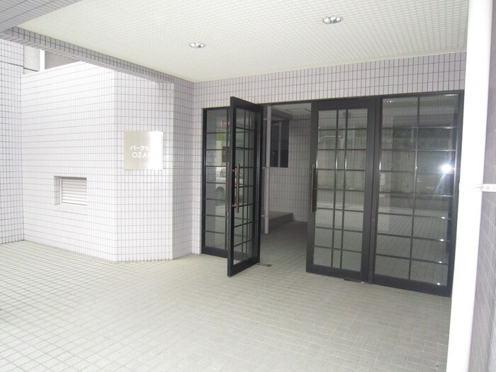 エントランス部分 プルミエ－ル春日丘