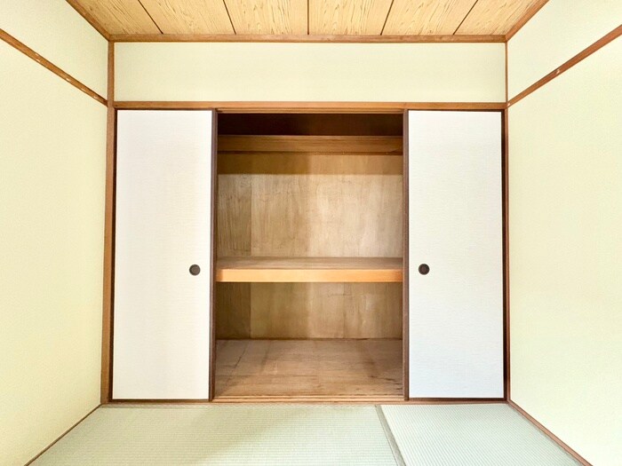 収納 ベルオ－ク西明石