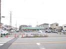ファミリーマート(コンビニ)まで430m 仮)クリエオーレ南上町