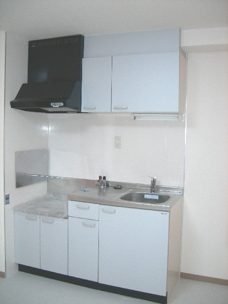 キッチン エスタシオンデ・山科三品