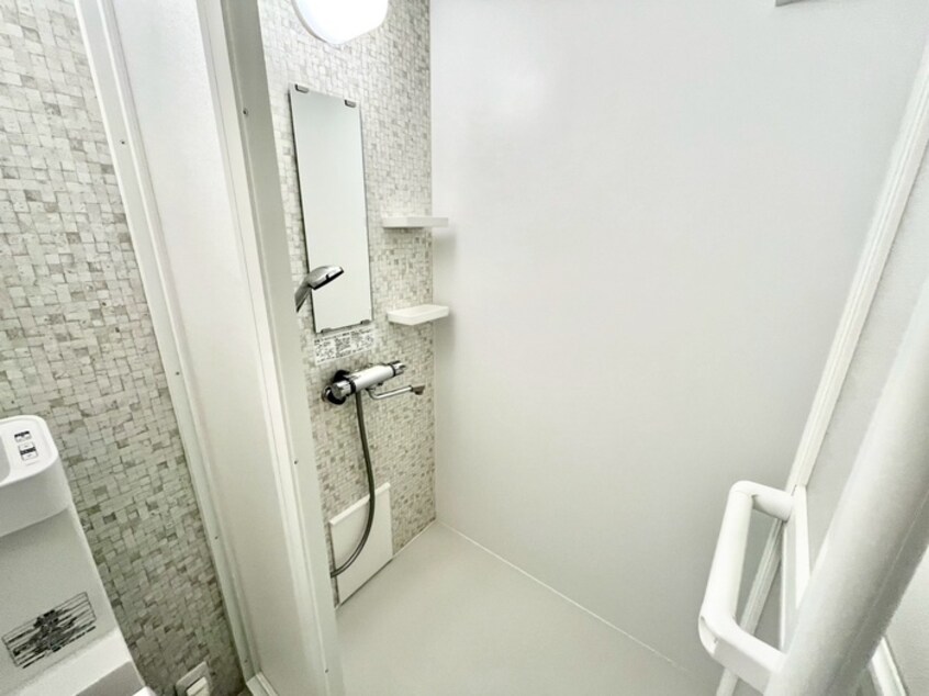 バス／シャワールーム等 フロ－ラ箕面