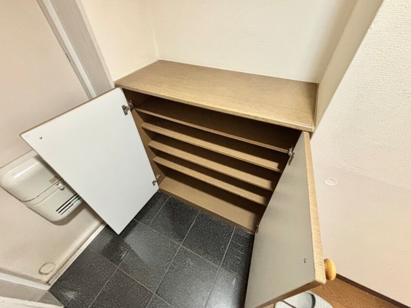 靴箱 オ－クヒルズ山口