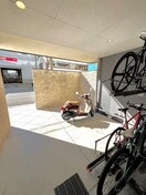 バイク置き場 グレースリバー中之島