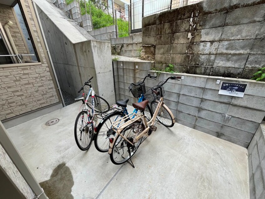 駐輪場 アート垂水町