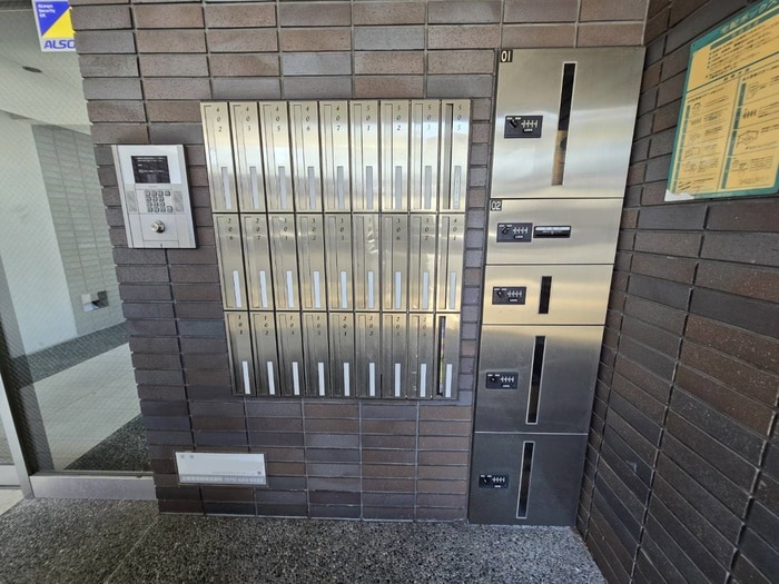 エントランス部分 珠光ビル御香宮