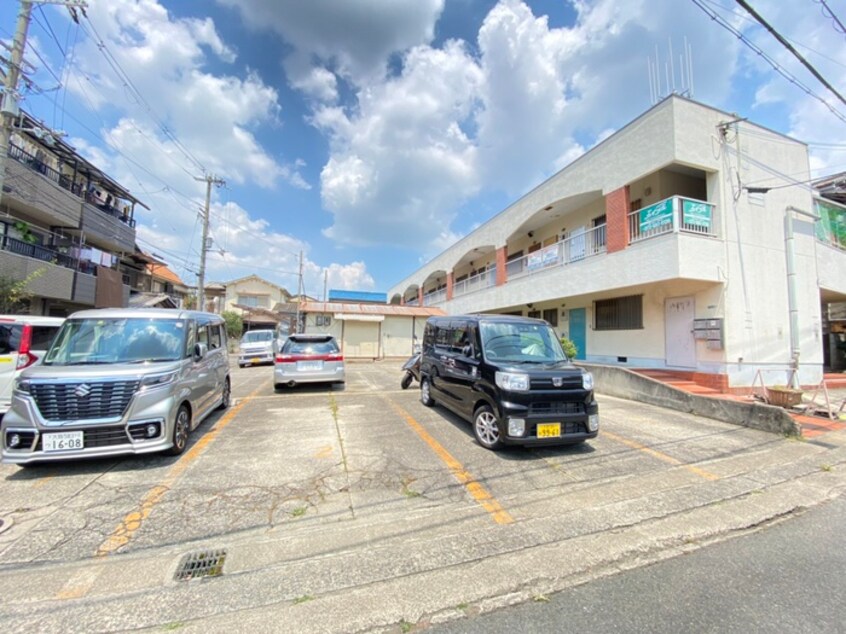 駐車場 コ－ポ飯島