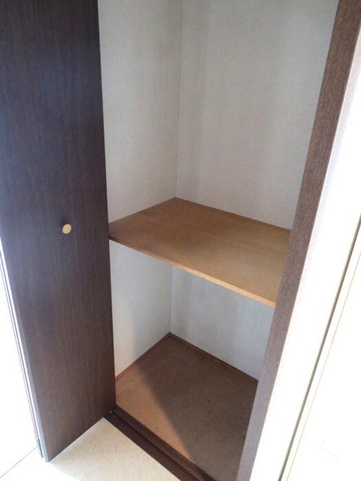 収納 香川ハイツ御影イ－スト