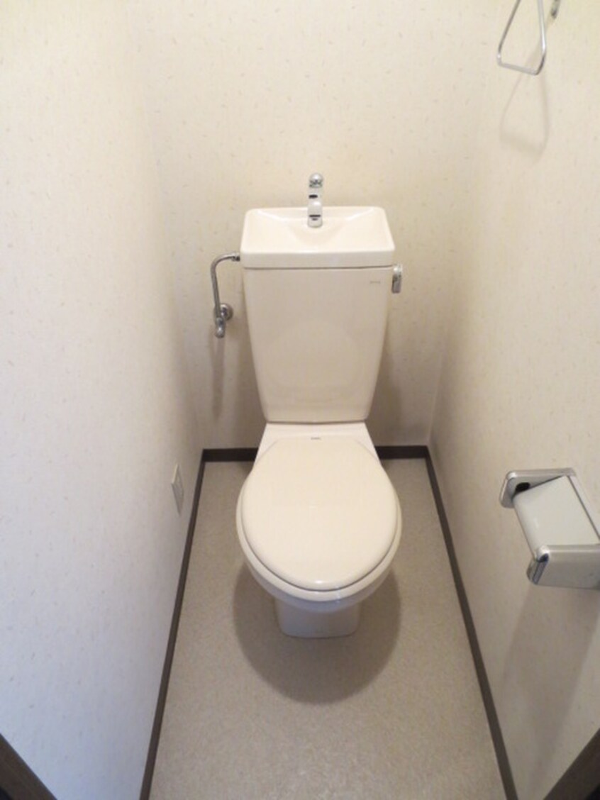 トイレ 香川ハイツ御影イ－スト