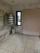 エントランス部分 ケイズガーデン西大路