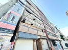 プレミール北堀江の外観