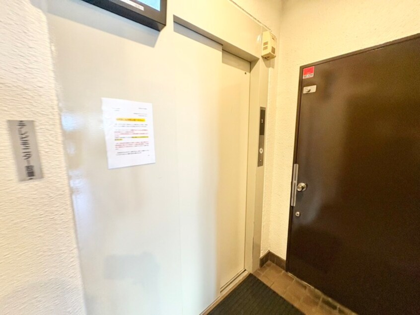 エントランス部分 プレミール北堀江