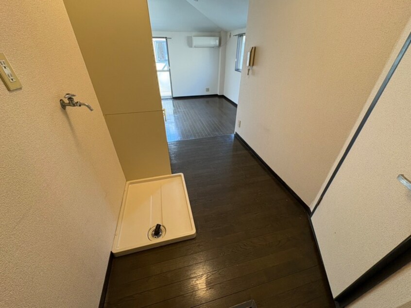 廊下 第２ＫとＫ