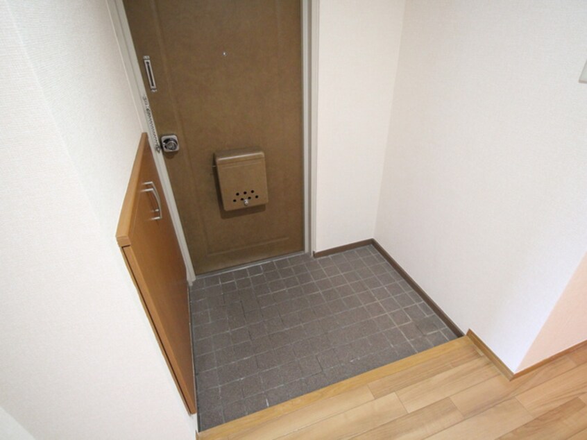 玄関 フォルク北千里Ｌ棟