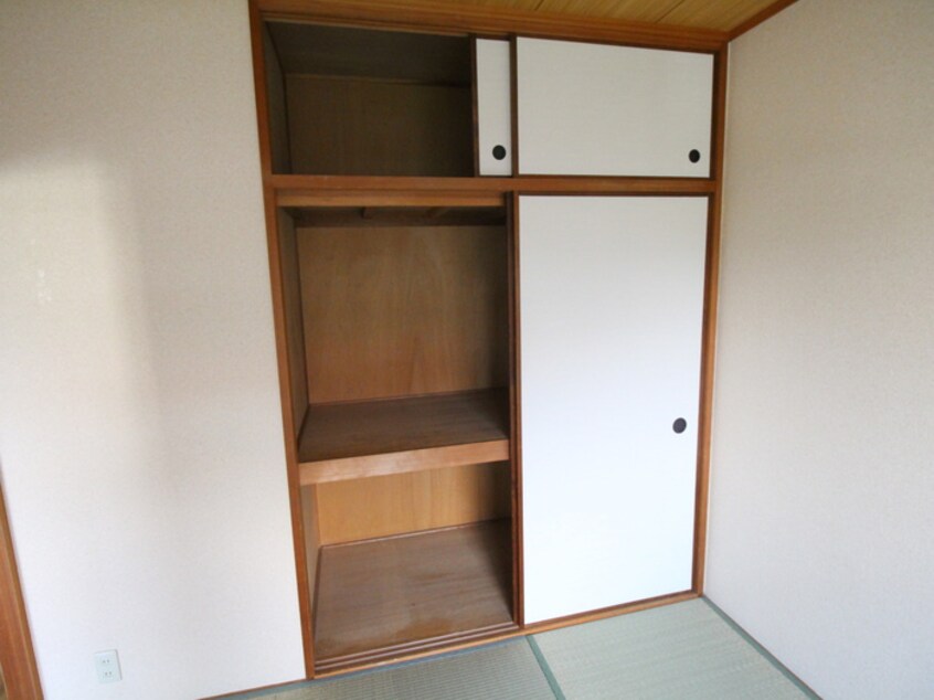 収納 フォルク北千里Ｌ棟