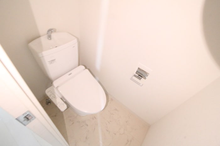 トイレ ﾗ･ﾌｫﾙﾑ天満橋EAST