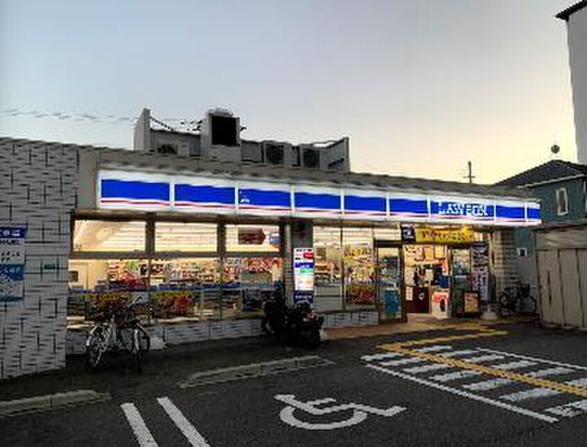 ローソン(コンビニ)まで150m ﾗ･ﾌｫﾙﾑ天満橋EAST