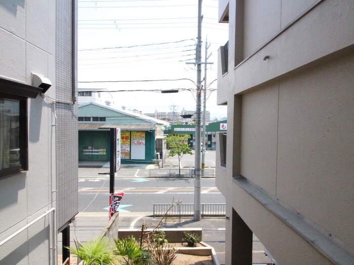 室内からの展望 永山マンション