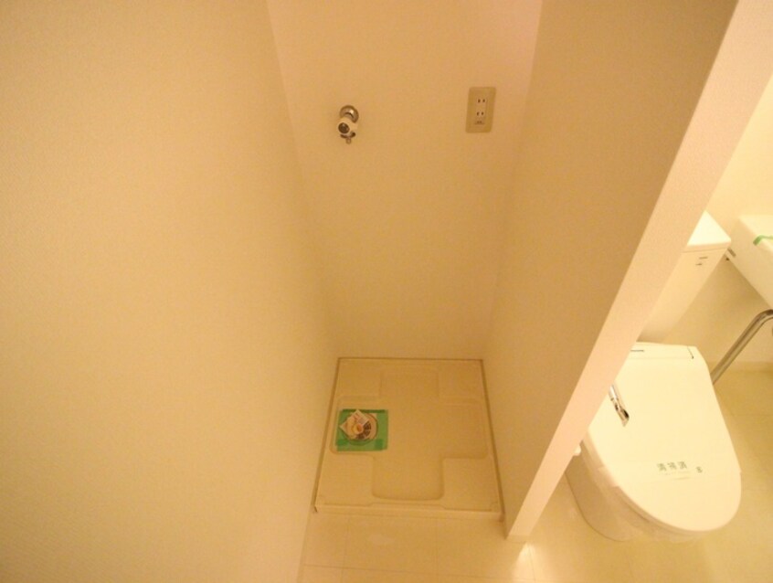 洗濯機置場 パ－クコ－ト離宮前