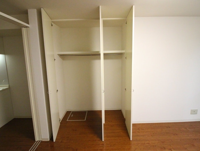 収納 パ－クコ－ト離宮前