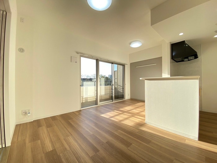 居室 リバーサイド大津屋