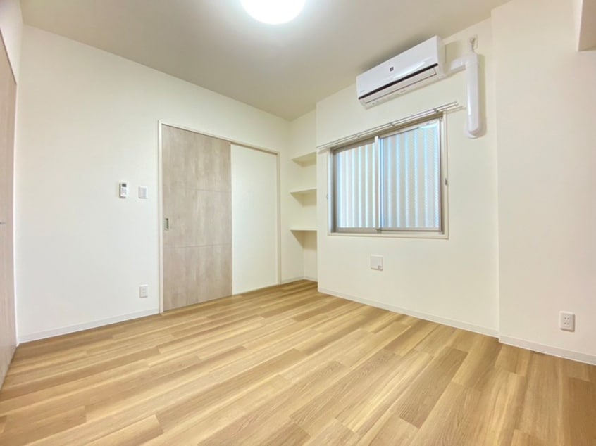 居室 リバーサイド大津屋