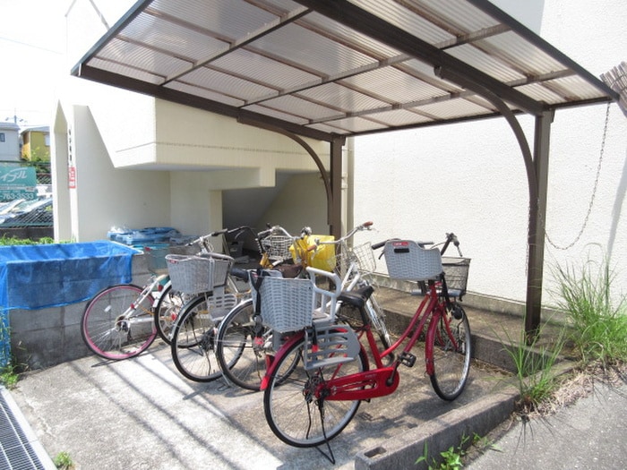 駐輪場 らいむ21