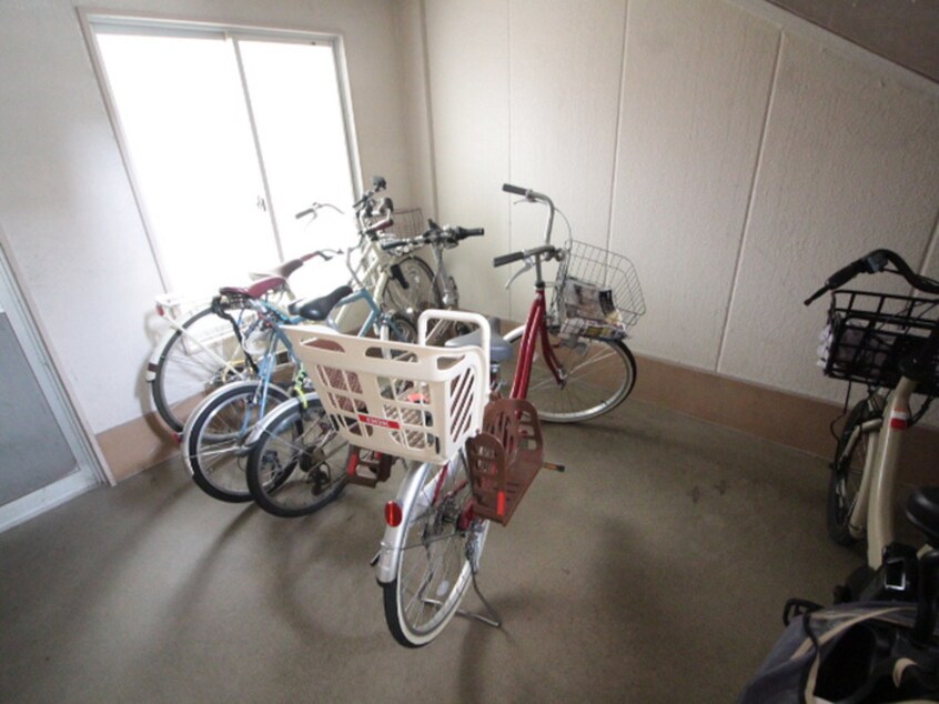 駐輪場 トキワマンション