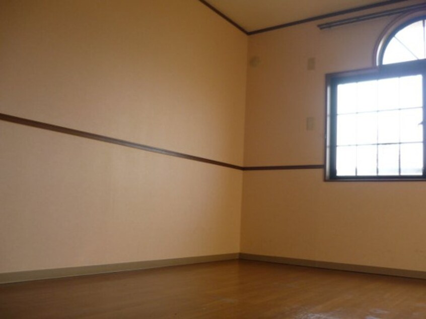 居室 メゾンフロイデ三番館