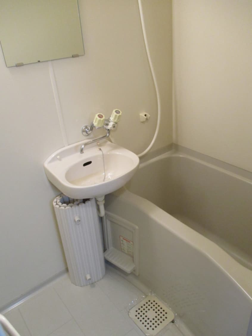 バス／シャワールーム等 カルムⅡ