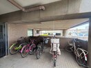 駐輪場 ロイヤルヒルズ5番館