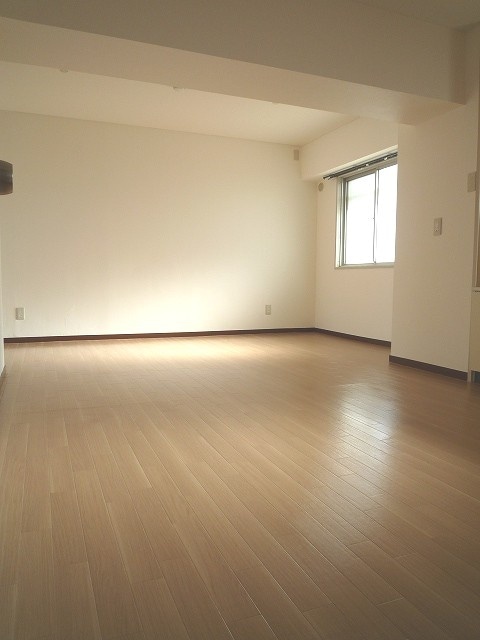 居室 スカイハイム天神橋