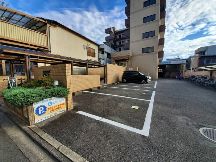 駐車場 エクセレント墨染