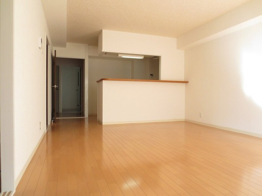 居室 パークヒル尾崎