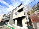 ザ・アパートメント今津の外観