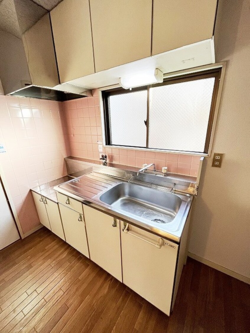 キッチン ハイツ寿