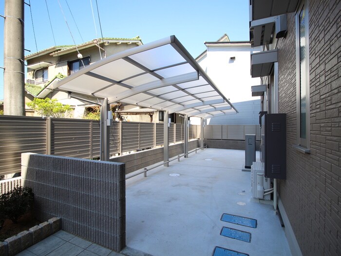駐輪場 エミネンス京