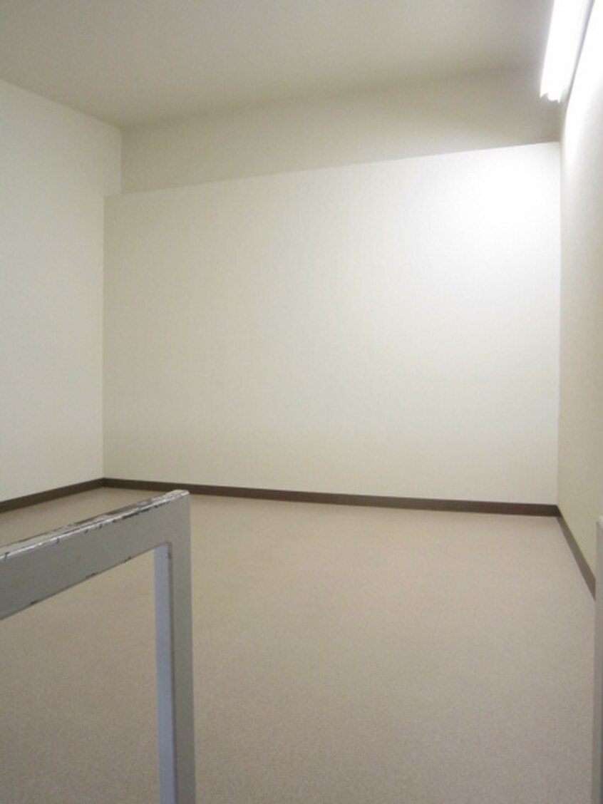 ロフト リュミエル西村