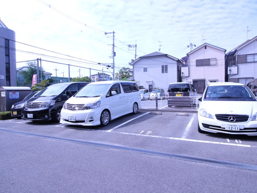 駐車場 アッサンブレⅡ