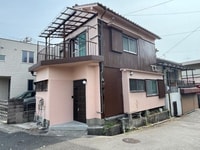 魚住町住吉３丁目貸家