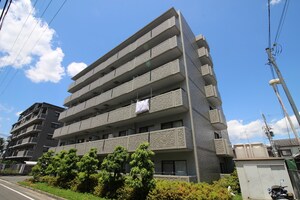 エクレールミシマ