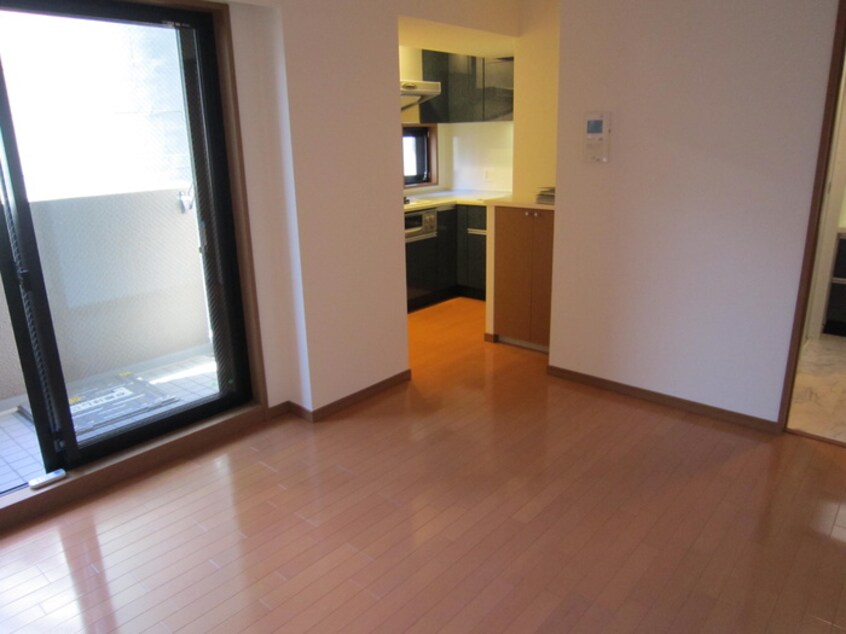 居室 リ－ガル神戸三宮山手(702)