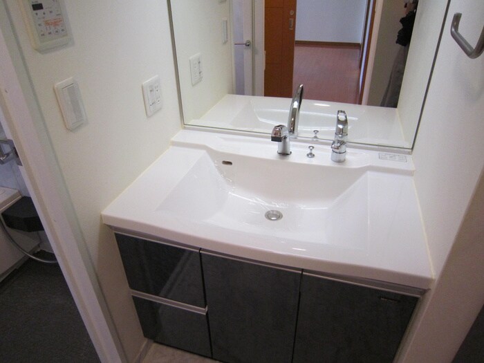洗面 リ－ガル神戸三宮山手(702)