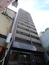 リ－ガル神戸三宮山手(704)