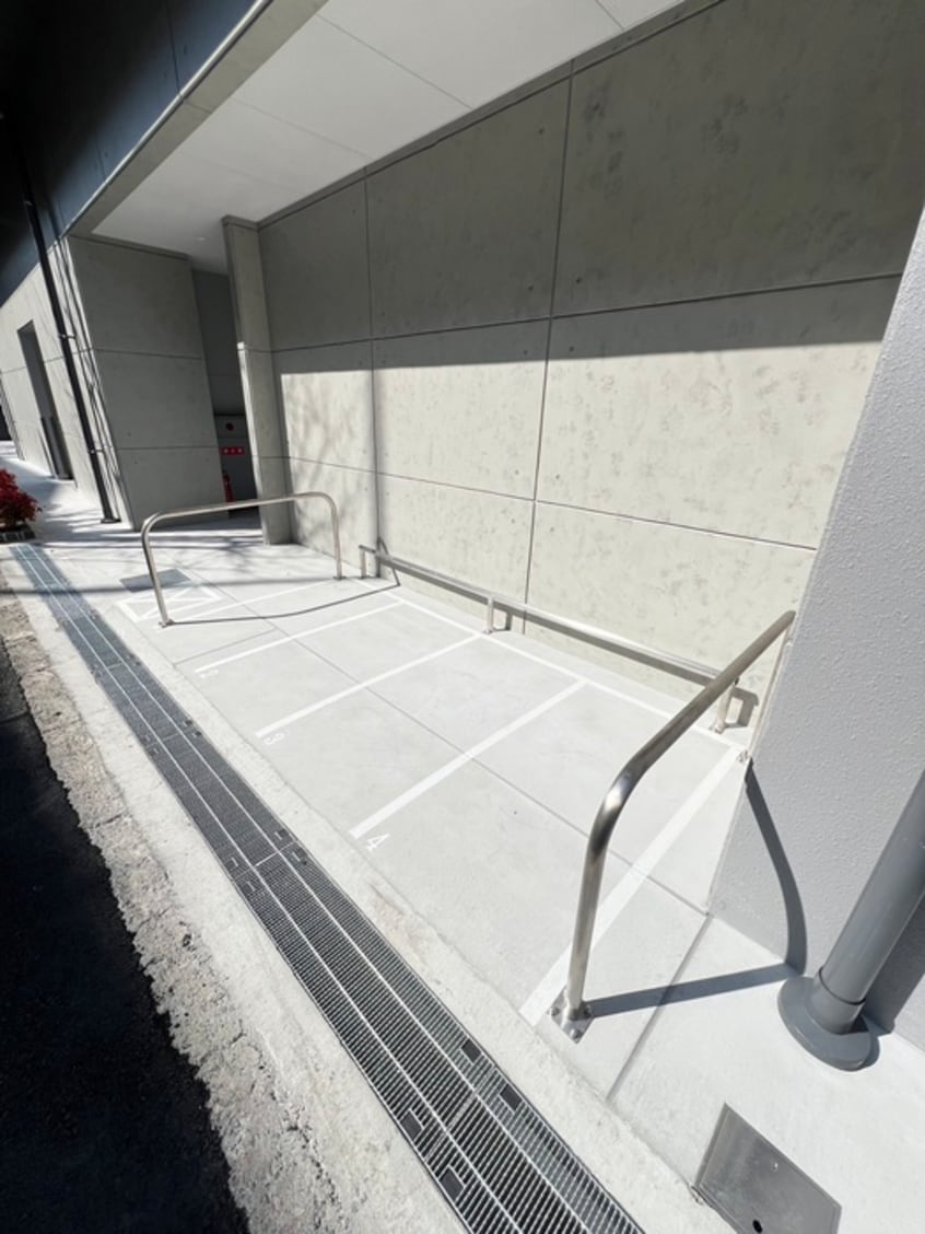 バイク置き場 S-RSIDENCE高井田ｂｅｌｅｔａ