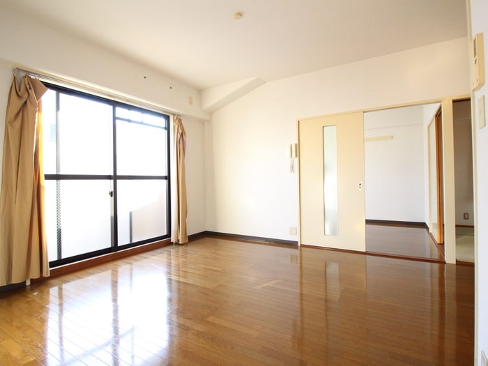 居室 ロイヤル城ヶ堀