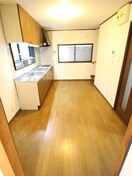 キッチン 藤田町１丁目貸家